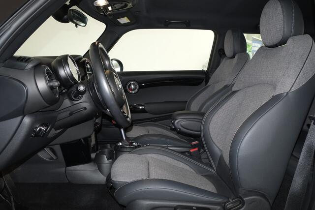 Mini COOPER Mini 2.0 SD / LED / Aut / Navi / Bi-Xenon / Cruisecontrol