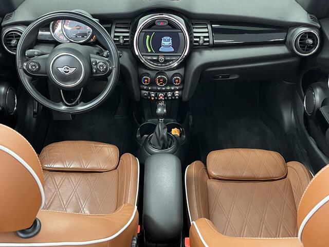 Mini COOPER Cabrio 1.5 Chili Serious Business | ORG.NL | LEDER | DEALERONDERHOUDEN |