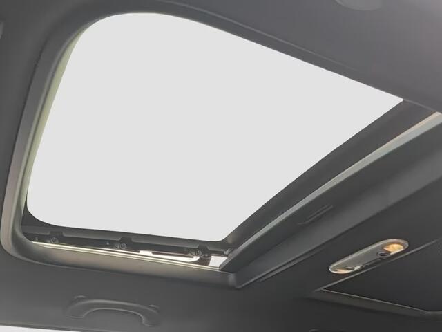 Mini COOPER 1.5 Yours 5-DRS ** LED, VIRTUAL, CHESTER LEDER, PANORAMA, CAMERA, HuD, 17-inch LMV ** 1e Eig - MINI ONDERH. ** ** INFORMEER OOK NAAR ONZE AANTREKKELIJKE FINANCIAL-LEASE TARIEVEN **