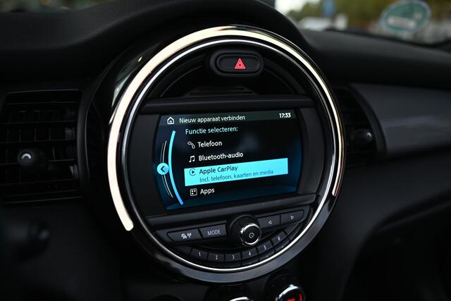 Mini COOPER Cabrio Automaat / Comfort Access / LED / Stoelverwarming / Comfortstoelen / Aircondtitioning / Cruise Control / PDC