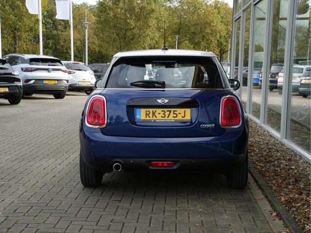 Mini COOPER Mini 1.5 Automaat Business | Navigatie | Climate Control | Regen+Licht Sensor