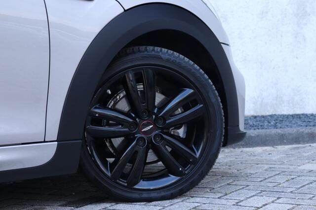 Mini COOPER John Cooper Works | LED | Navi | Carplay | 5drs | Camera | 17"