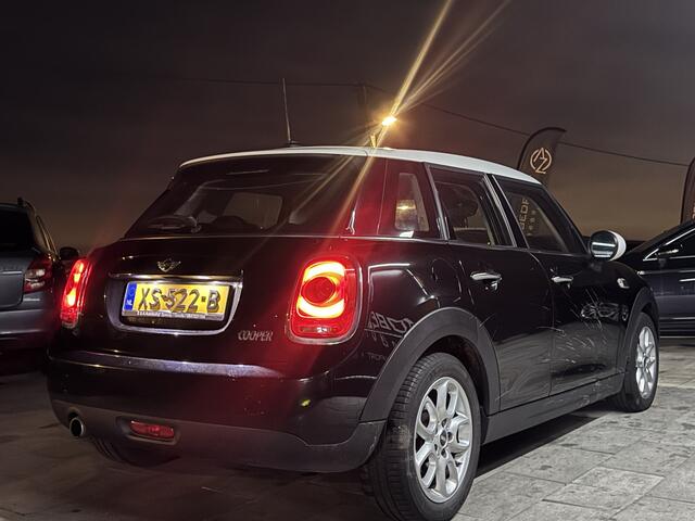 Mini COOPER Mini 1.5 Pepper Serious Business