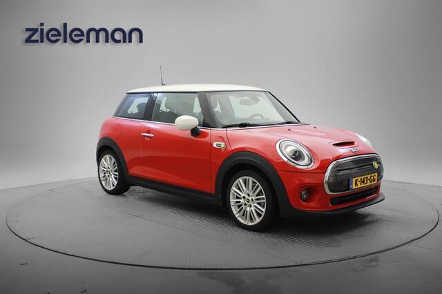 Mini COOPER Electric Essential 33 kWh - Carplay, Navi, Camera, Half Leer, Stoelverw.