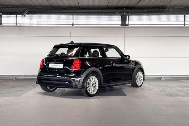 Mini COOPER 3-deurs 1.5 Camden Edition