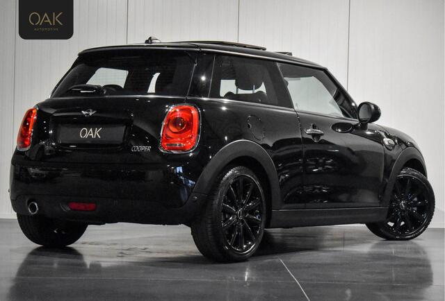 Mini COOPER Mini 1.5 Marylebone | Navigatie | Panorama | Leder | H&K | PDC | 17"LM | NL Auto | Midnight Black