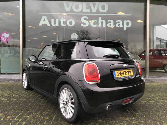 Mini COOPER Mini 1.5 Pepper Serious Business Automaat | Rijklaar incl garantie | Keyless entry Parkeersensoren voor Navigatie