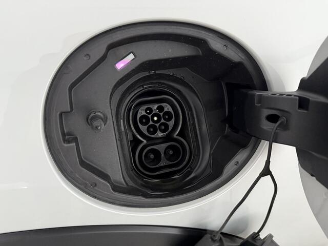 Mini COOPER Yours 33 kWh | SOH 92% | Pano | H/K | Sfeer | HuD | Virtual | Camera | Carplay | Stoelverw. | Keyless | NAP