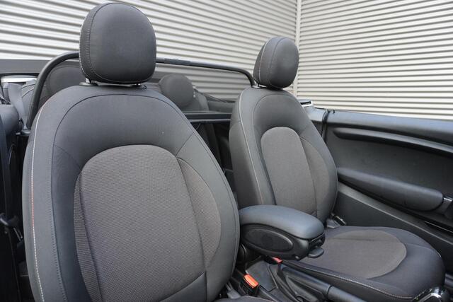 Mini COOPER Cabrio C | Harman Kardon | Stoelverwarming | Navigatie | Parkeersensoren voor én achter | Comfort Access | Airconditioning