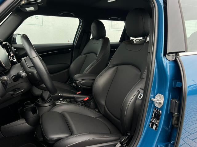 Mini COOPER Mini 1.5 Business Edition NL AUTO | LEDER | CAMERA | DEALER ONDERH | CARPLAY |