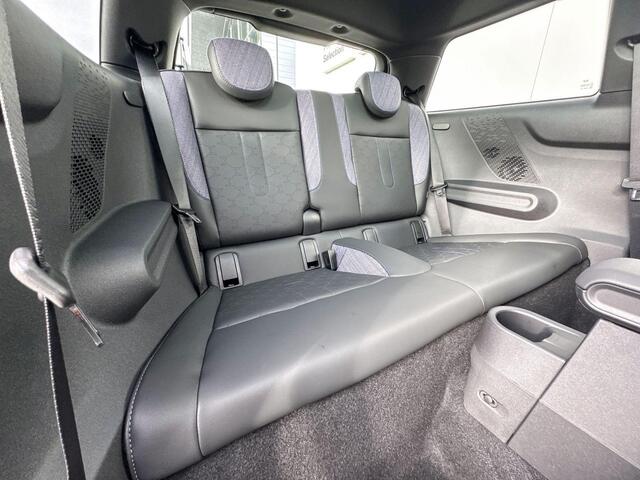 Mini COOPER 3-deurs 1.5 Cooper C Blackyard