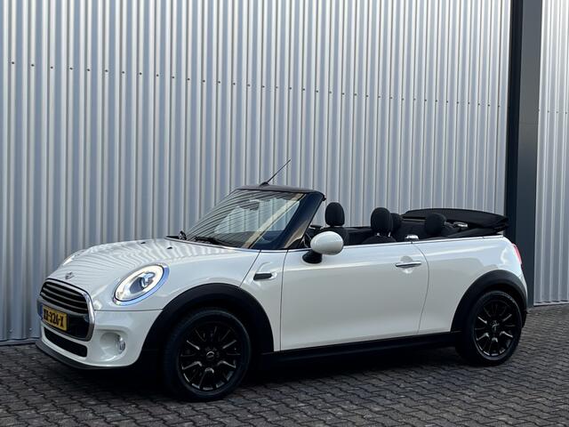 Mini COOPER Mini Cabrio 1.5 136PK Pepper Serious Business | LED | Stoelverw.