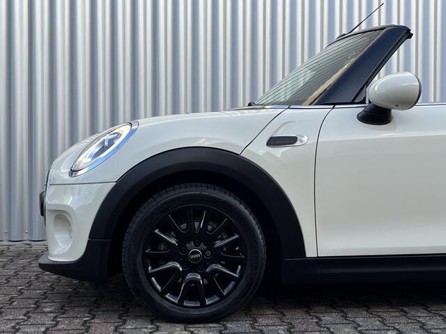 Mini COOPER Mini Cabrio 1.5 136PK Pepper Serious Business | LED | Stoelverw.