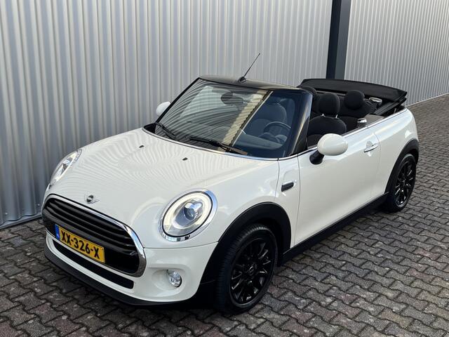 Mini COOPER Mini Cabrio 1.5 136PK Pepper Serious Business | LED | Stoelverw.
