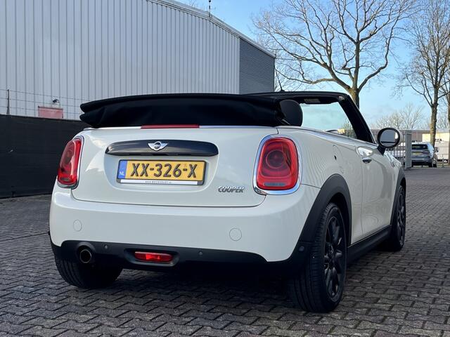 Mini COOPER Mini Cabrio 1.5 136PK Pepper Serious Business | LED | Stoelverw.