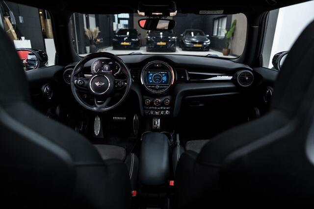 Mini COOPER Mini 1.5 Dalston Edition | Pano | CarPlay | Camera |