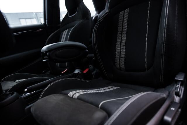 Mini COOPER Mini 1.5 Dalston Edition | Pano | CarPlay | Camera |