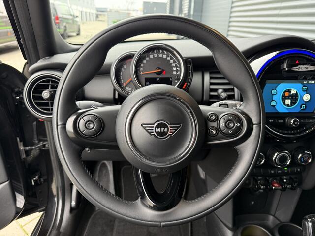 Mini COOPER Mini 1.5 One Aut.