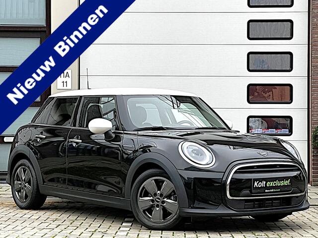Mini COOPER Mini 1.5 Classic Chili Turbo 136 PK 5 Deurs / Airco / Navigatie / Apple CarPlay / 16" 5 Spoke Velg / Sport Int / Park Sensors / 1e Eigenaar!