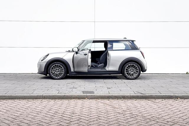 Mini COOPER 3-deurs C Essential XS