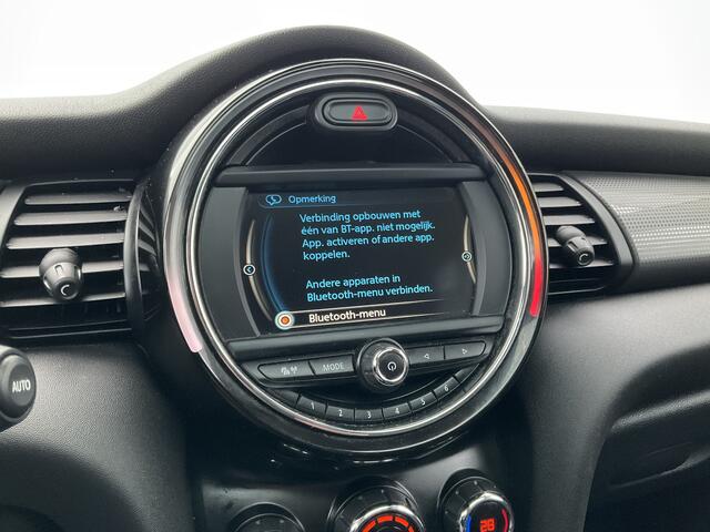 Mini COOPER 1.5 136pk Navi Clima Cruise Pano.dak 5-Deurs Pepper Business