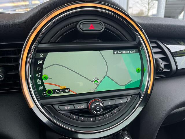 Mini COOPER Mini 1.5 Chili | Schuif / Kanteldak | Stoelverwarming | Head-Up Display | Burgundy Edition |