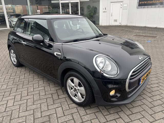 Mini COOPER Mini 1.5 Business Navi Cruise Parkeersensoren