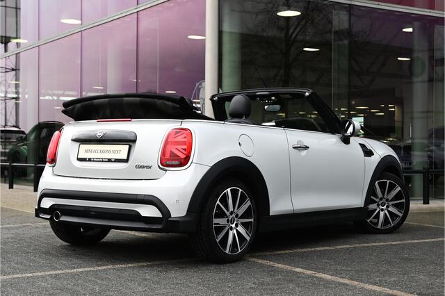 Mini COOPER Cabrio Automaat / Sportstoelen / Comfort Access / Achteruitrijcamera / Head-Up / Adaptieve LED / Cruise Control