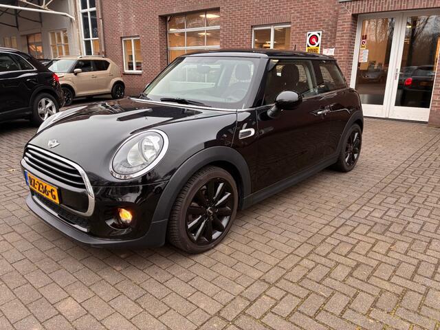 Mini COOPER 1.5 COOPER BUSINESS