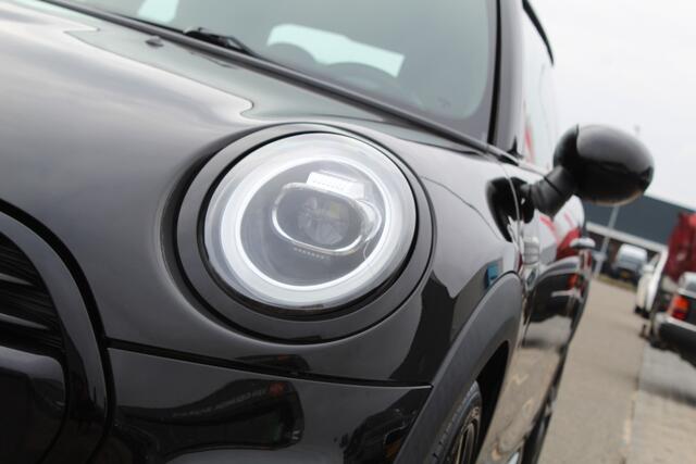 Mini COOPER 1.5 Cooper | JCW pakket | LED | Kuipstoelen | NL-auto