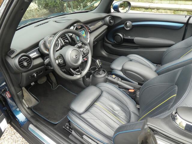 Mini COOPER Mini Cabrio 1.5 Sidewalk Edition