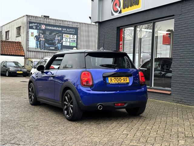 Mini COOPER Mini 1.5 Chili | Black Edition