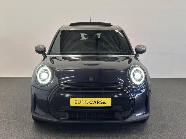 Mini COOPER Mini 1.5 Yours 5-DRS DCT-7 Aut. 136pk Panoramadak Sportstoelen Navi Carplay PDC Achter+Camera Full LED Armsteun Cruise Control Stoelverwarming