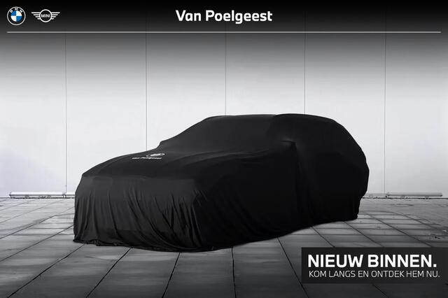 Mini COOPER Cabrio 1.5 Sidewalk Edition / JCW Uitvoering / Comfort Entry / Stoelverwarming Voorstoelen / Park Assistant / MINI Yours Interieur / LED Koplampen / Black Pack