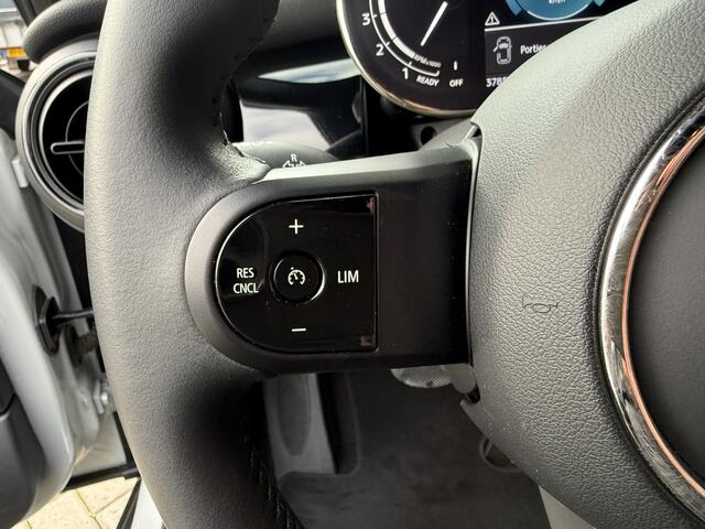 Mini COOPER Mini 1.5 Navi/Apple/Leder