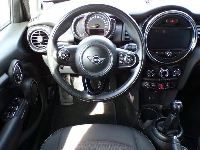 Mini COOPER Mini 1.5 Two-tone, Full LED / Harman Kardon / Parkeersensoren / Apple Carplay / 17' LMV