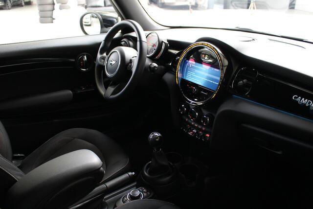 Mini COOPER Mini 1.5 Camden Edition Navigatie by App | Getint Glas achter | Parkeersensoren | Lichtmetalen Velgen