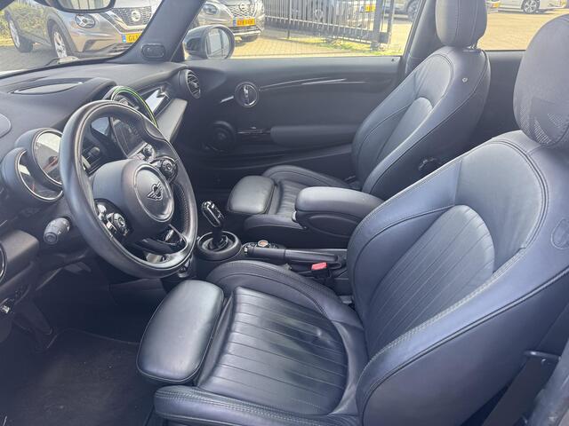 Mini COOPER Mini 1.5 60 Years Edition | Panoramadak | Harman Kardon | Navigatie | Carplay