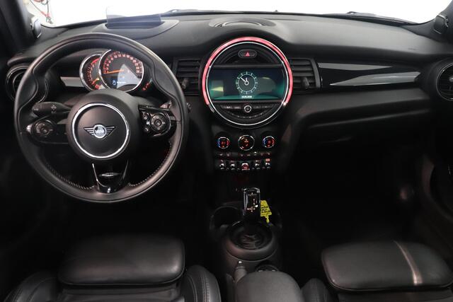 Mini COOPER Mini 1.5 60 Years Edition | Panoramadak | Harman Kardon | Leder | AppleCarplay AndroidAuto |