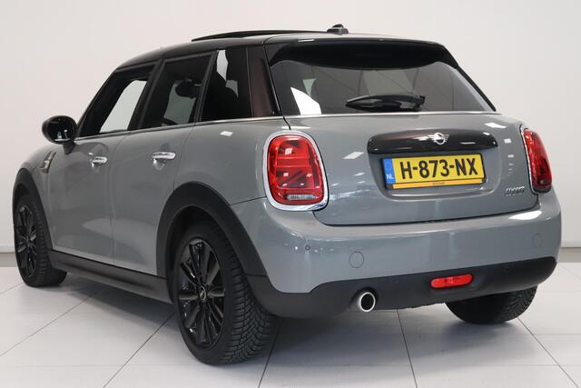 Mini COOPER Mini 1.5 60 Years Edition | Panoramadak | Harman Kardon | Leder | AppleCarplay AndroidAuto |