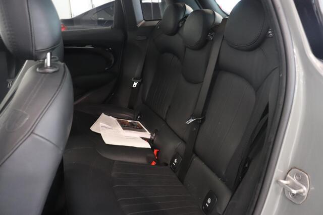 Mini COOPER Mini 1.5 60 Years Edition | Panoramadak | Harman Kardon | Leder | AppleCarplay AndroidAuto |