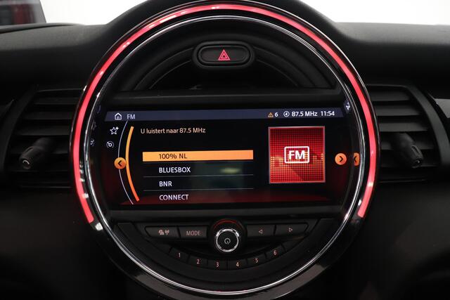 Mini COOPER Mini 1.5 60 Years Edition | Panoramadak | Harman Kardon | Leder | AppleCarplay AndroidAuto |