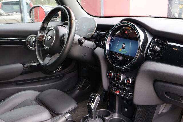 Mini COOPER Mini 1.5 Camden Edition Automaat | Origineel NL | Leder | Virtual Cockpit | Sportstoelen |