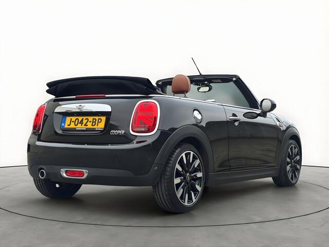 Mini COOPER Cabrio 1.5 136PK Aut. Chili Serious Business Leer Harman-Kardon Apple-Carplay