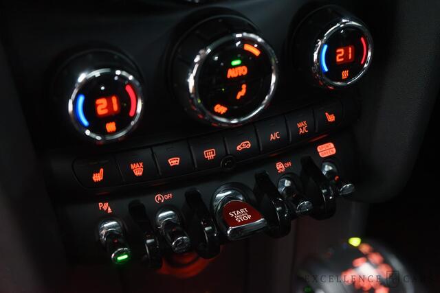 Mini COOPER 1.5 Chili Serious Business PANO | LED | JCW pakket