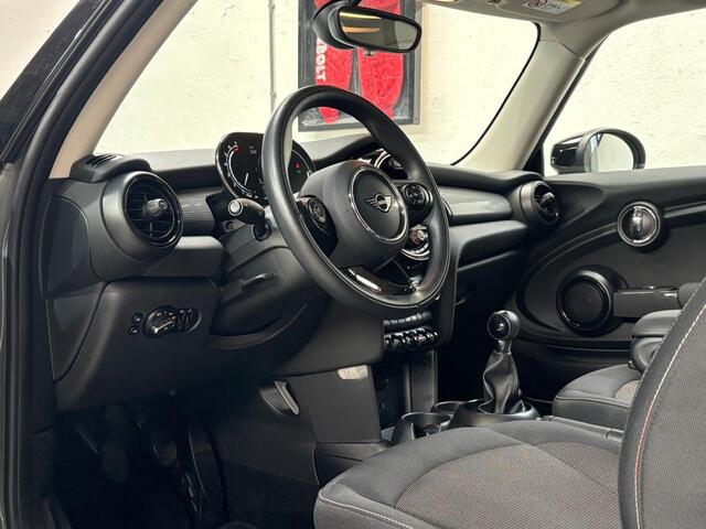 Mini COOPER Mini 1.5 Pepper | Business | Keyless | LED | Apple Carplay | Parkeersensoren | NL auto |
