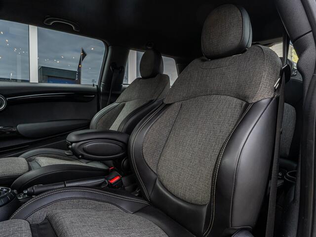 Mini COOPER Mini 1.5 Chili JCW Pack Automaat Keyless