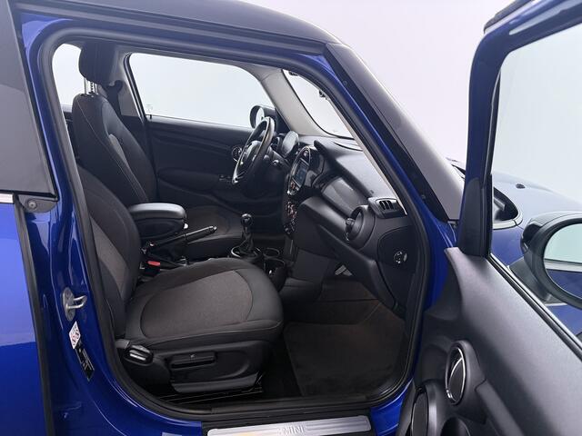 Mini COOPER Mini 1.5 Business Edition | Navigatie