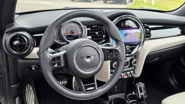 Mini COOPER Mini 1.5 Resolute Edition | NAP | Pano | Automaat | JCW | Wit Leder | Keyless | Stoelverwarming | Camera | PDC