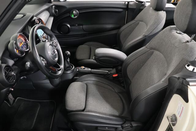 Mini COOPER Mini Cabrio 1.5 Chili / Navi / Carplay / LED / Half Leder / Stoelverwarming